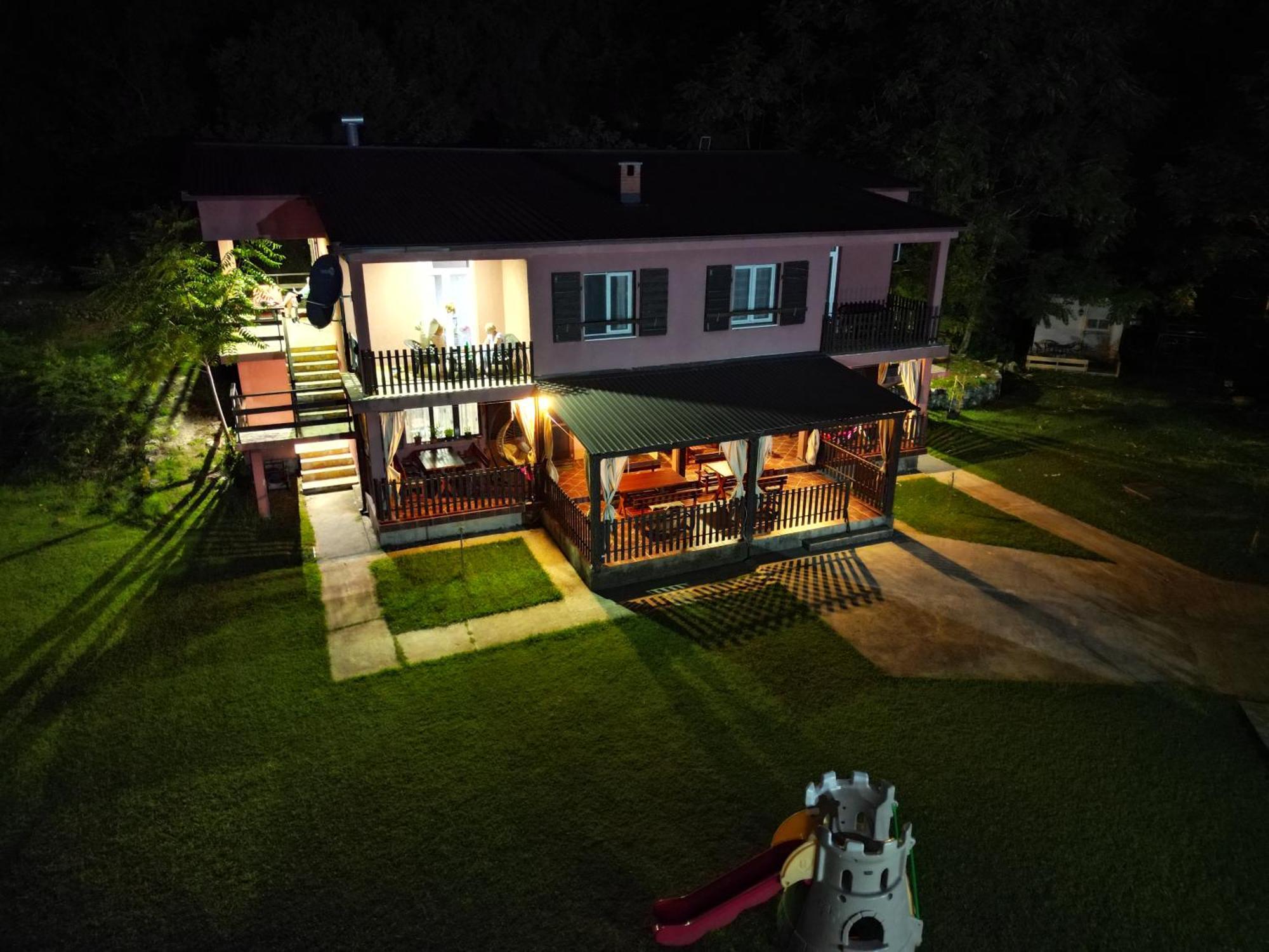 Apartment Djurovic *